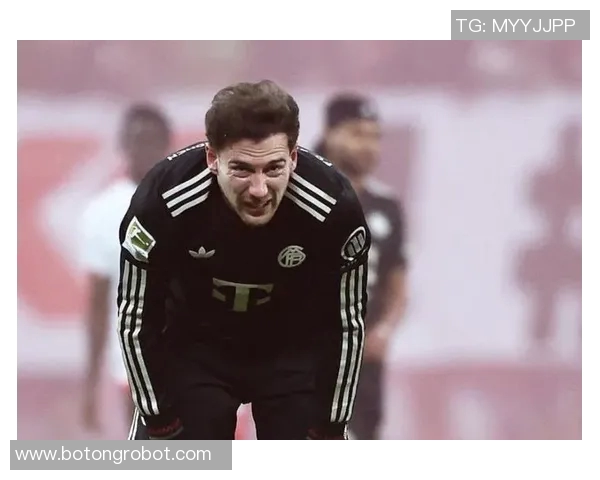 格雷茨卡在足球场上的崛起与成长历程分析