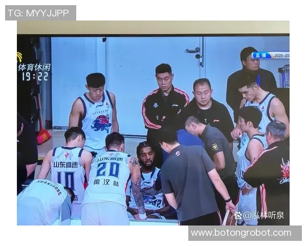 山东与吉林CBA精彩对决视频回顾球迷热议赛场瞬间与精彩表现