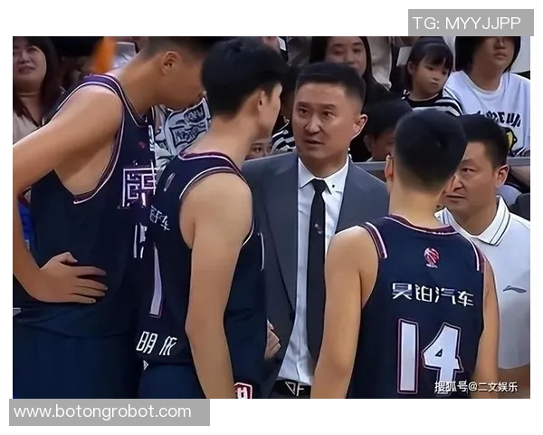 成都篮球队灵活性引发热议球迷对战术调整的看法与期待MBA